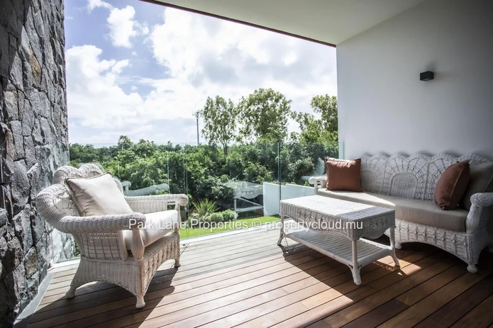 Villa d'Exception au Bord de l'Eau dans le Resort Golfique d'Azuri, Île Maurice