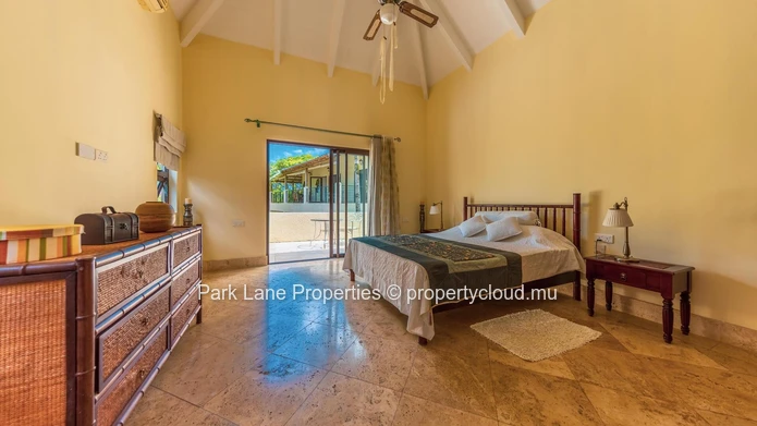 Exquisite Colonial Estate in the Heart of Chamarel’s Lush Mountains