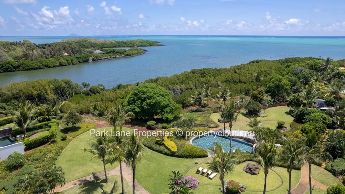 Stunning 4-Bedroom Penthouse for Sale in Azuri