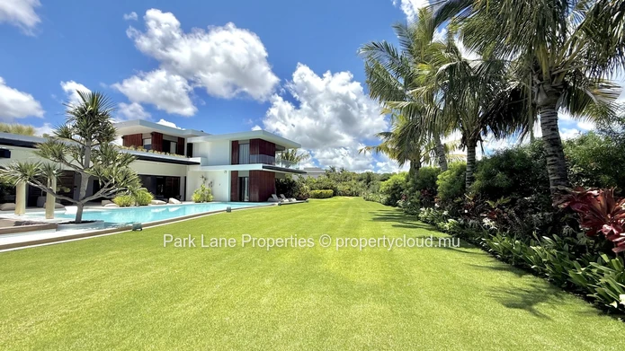 Villa de Luxe à Anahita Mauritius – Élégance Contemporaine au Cœur d’un Domaine d’Exception