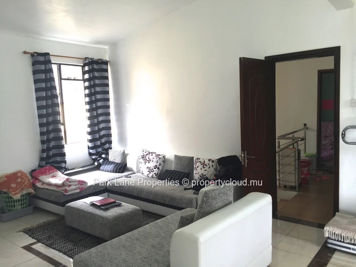 9 bedroom home in Curepipe