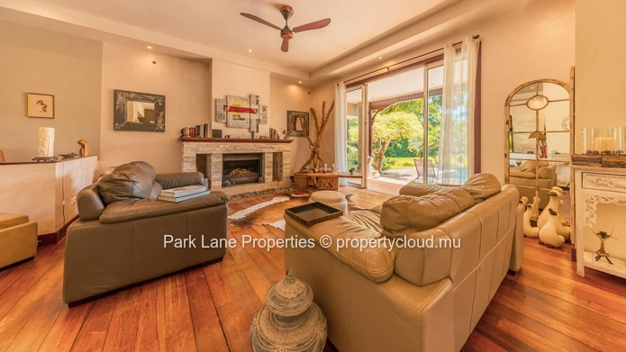 Stunning Villa with Private Pool in the Heart of the Heritage Villas Valriche Golf Estate, Mauritius