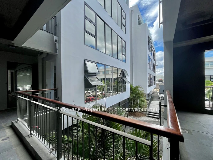 Prestige Business Centre in Black River - Office Space for Rent