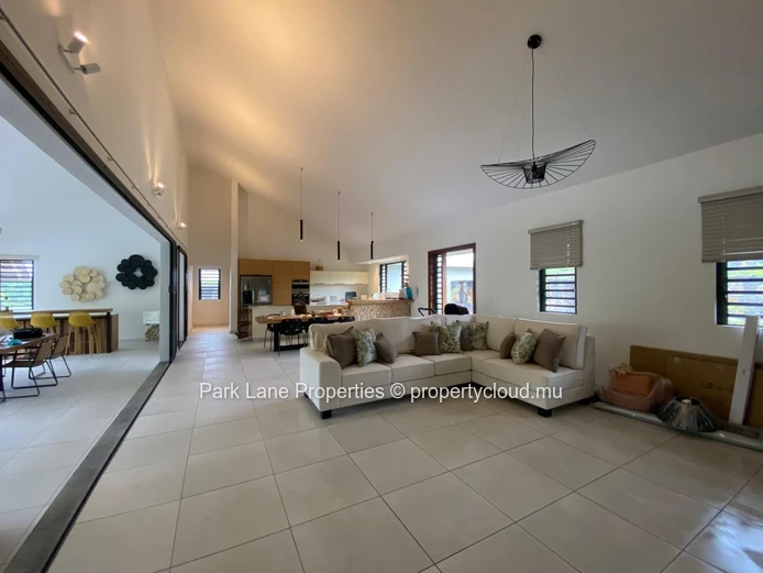 Architect villa with style in heart of nature