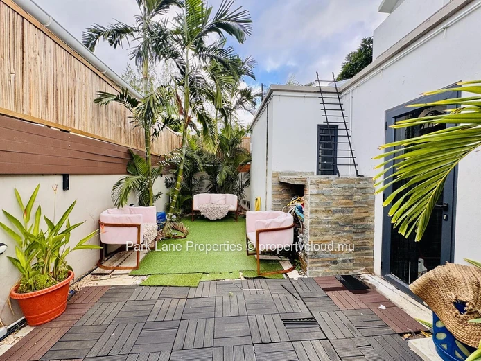 Charming and cozy home in the heart of Tamarin