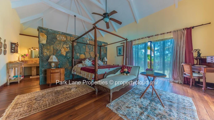 Exquisite Colonial Estate in the Heart of Chamarel’s Lush Mountains