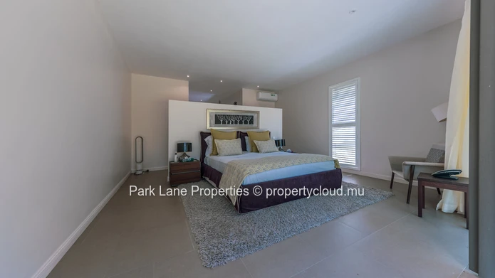 6-Bedroom Villa with Pool and Garden Views – Anahita, Beau Champ