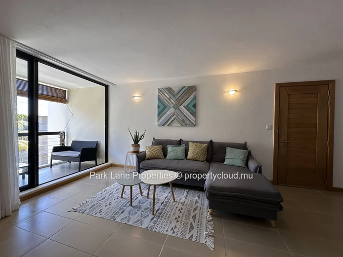 Appartement R+2 à vendre à Mon Choisy.
