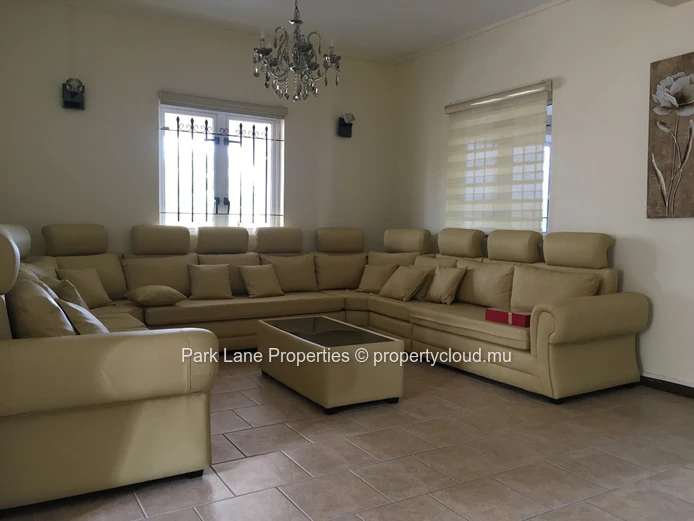 House in peaceful environment in Floreal