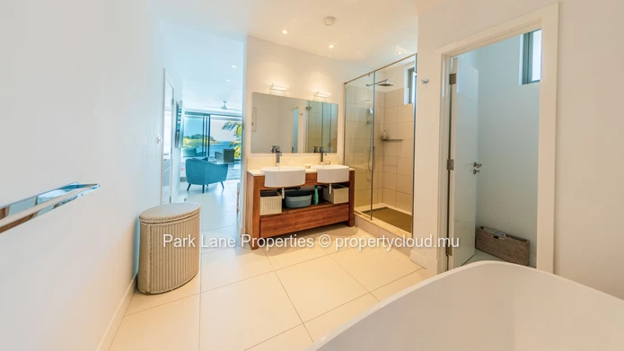 Villa RES exclusive