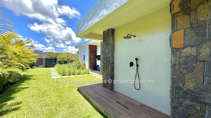Villa de Luxe à Anahita Mauritius – Élégance Contemporaine au Cœur d’un Domaine d’Exception