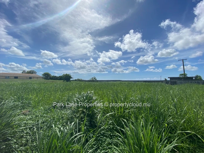Residential land in private estate Royal Gardens in Pamplemousses