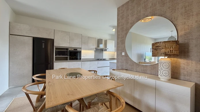 Beautifully furnished 3-Bedroom Apartment With Great Views