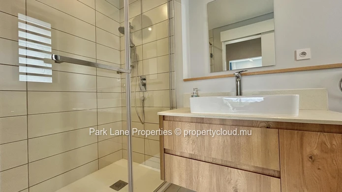 Spacious Forest-view 3-bedroom apartment near all Medine Smart city amenities.