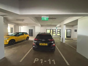 4 Bedroom Apartment