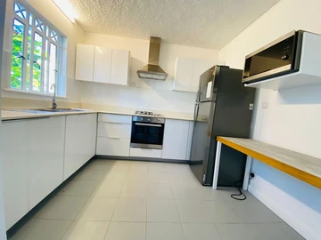 3 Bedroom Townhouse, Duplex