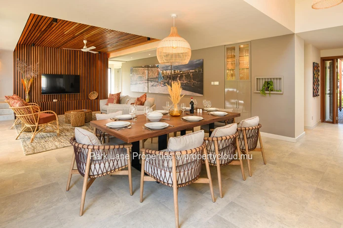 Contemporary fully furnished golf villa for sale in the heart of Heritage Villas Valriche 