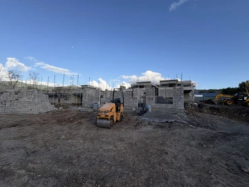 3 Bedroom Townhouse, Duplex