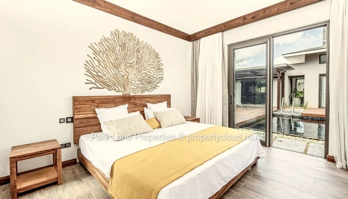 Luxury Villas for sale at Balaclava