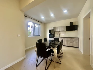 3 Bedroom Townhouse, Duplex