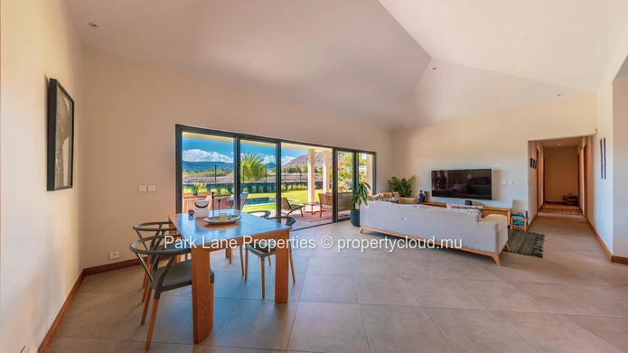 Maison de rêve avec vue imprenable sur les Salines !