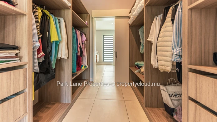 Newly built 3-Bedroom Villa with Private Pool in Prime Location