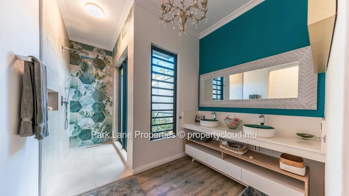 Single-storey luxury villa within the Tamarina Golf Estate, Tamarin