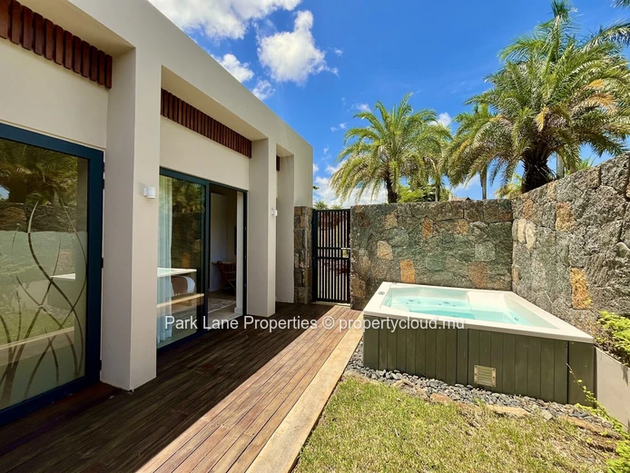 Luxury contemporary golf villa for sale fully furnished in the heart of heritage Villas Valriche