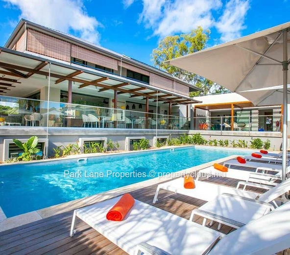 Villa 38 –Une adresse de prestige entre mer et montagne à Rivière Noire
