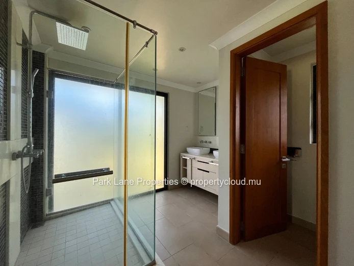 Villa IRS in the heart of nature
