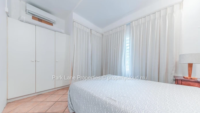 Charmante maison familiale à quelques pas de la plage, avec vue mer partielle et accès direct (Mandat exclusif)