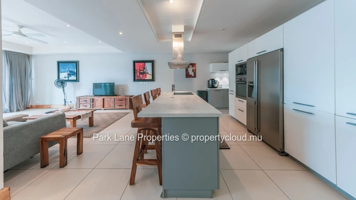 Elegant Marina Duplex with Private Pool & Exclusive La Balise Lifestyle