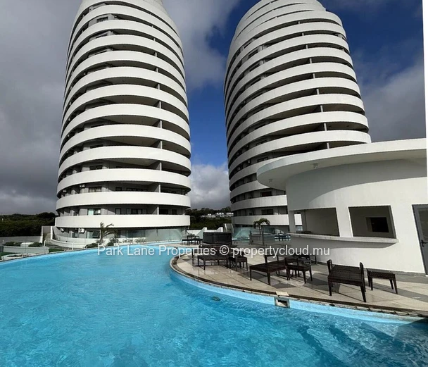 For Sale – Apartment at Sky Garden, Trianon