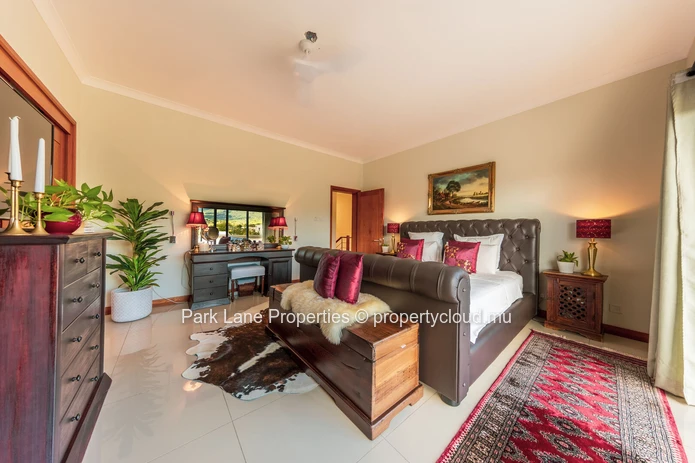 Exceptional IRS villa in contemporary living