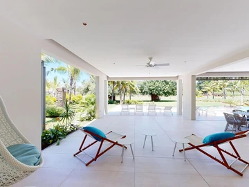 4 Bedroom Villa