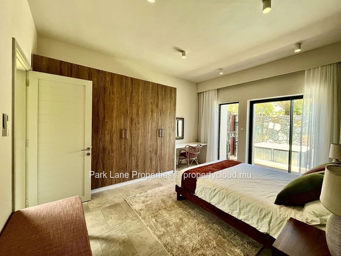 Luxury contemporary golf villa for sale fully furnished in the heart of heritage Villas Valriche