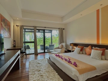 4 Bedroom Villa