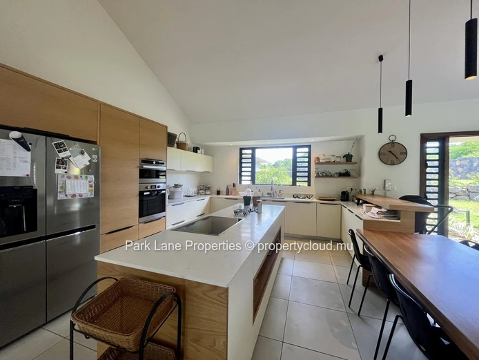 Architect villa with style in heart of nature