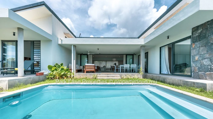 Newly built 3-Bedroom Villa with Private Pool in Prime Location