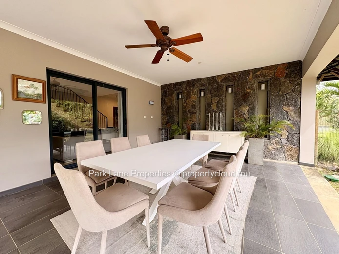 Tranquil Family Home with Mountain Views in Secure Estate