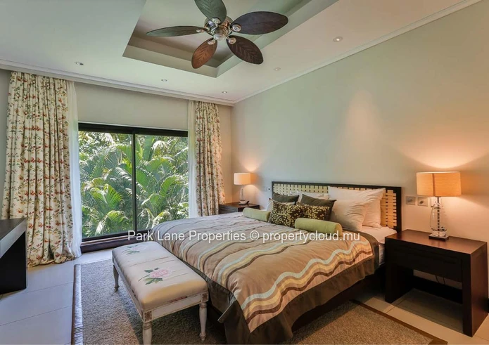 Luxury 6-Bedroom Villa for Sale at Anahita.