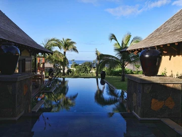6 Bedroom Villa