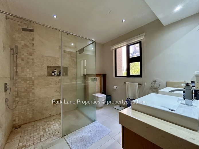 Appartement Moderne et Spacieux à vendre à Péreybère.