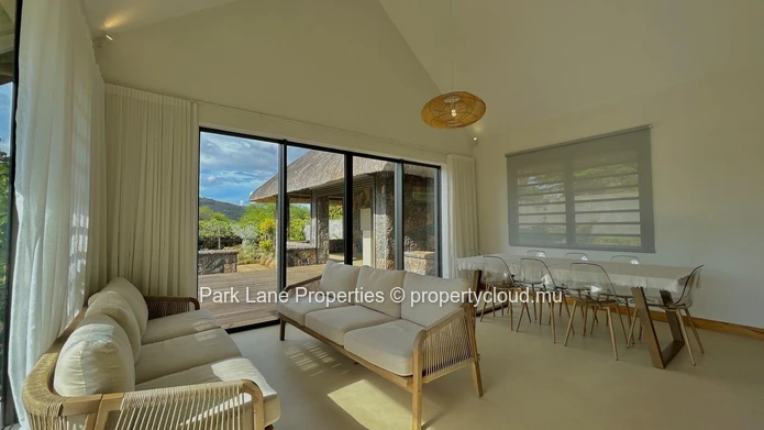 Elegant 4-Bedroom Modern Villa with Pool, BBQ Area, and Breathtaking Mountain Views 