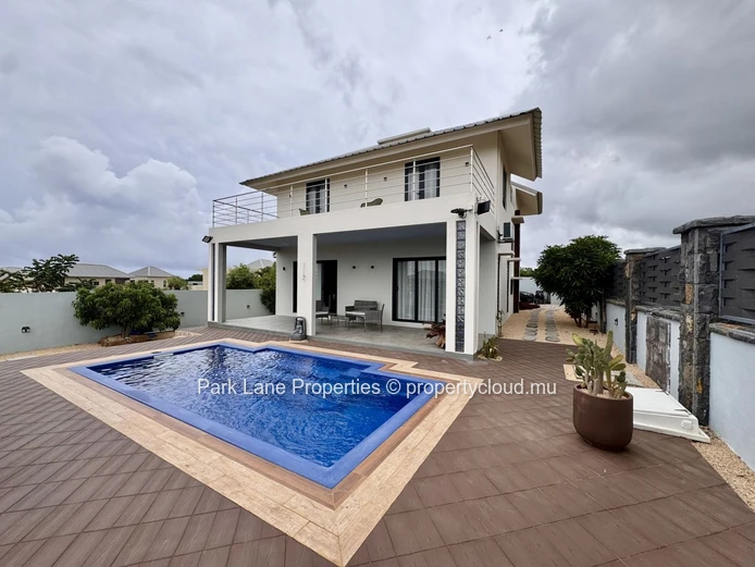 Modern 4-Bedroom Villa with Pool in Secure Residence