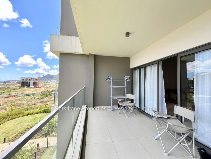 Three bedroom apartment for sale at Verdant Garden