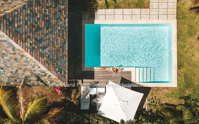 Villa 38 –Une adresse de prestige entre mer et montagne à Rivière Noire