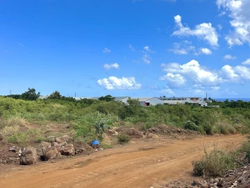 Commercial Land