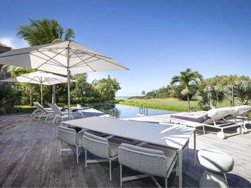 5 Bedroom Villa