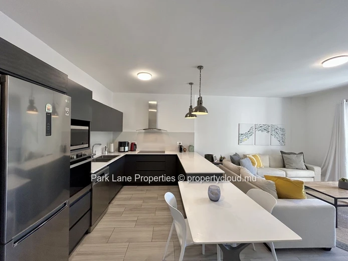 Exclusive Park Lane Listing | Modern 3-Bedroom Apartment with Mountain Views, Pool & Prime Sodnac Location (Sole Mandate)